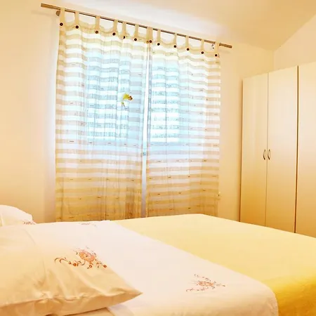 Vip Apartament *